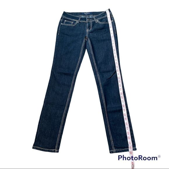 Earl Jeans Stitch Design Size 5 - Picture 3 of 9